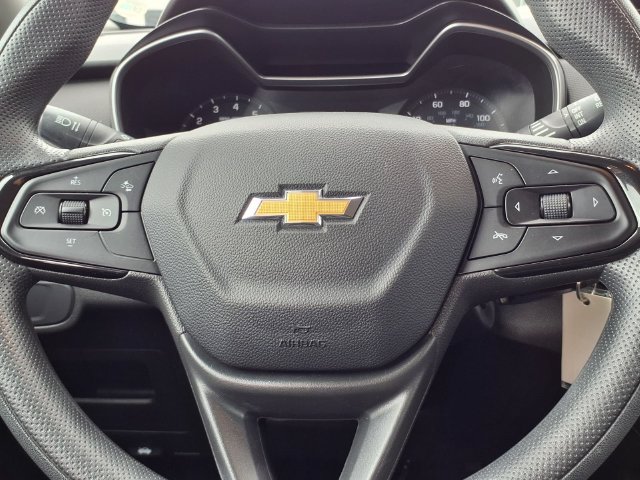 Used 2023 Chevrolet TrailBlazer LS AWD/4WD image 14