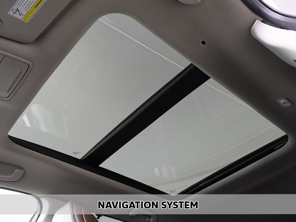 Used 2023 Honda Pilot Elite image 4