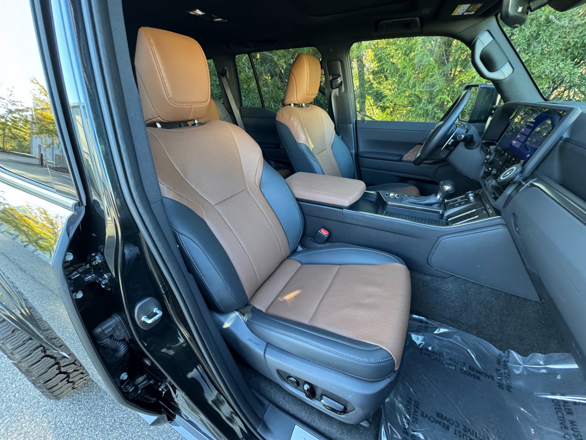 Used 2024 Lexus GX 550 image 50