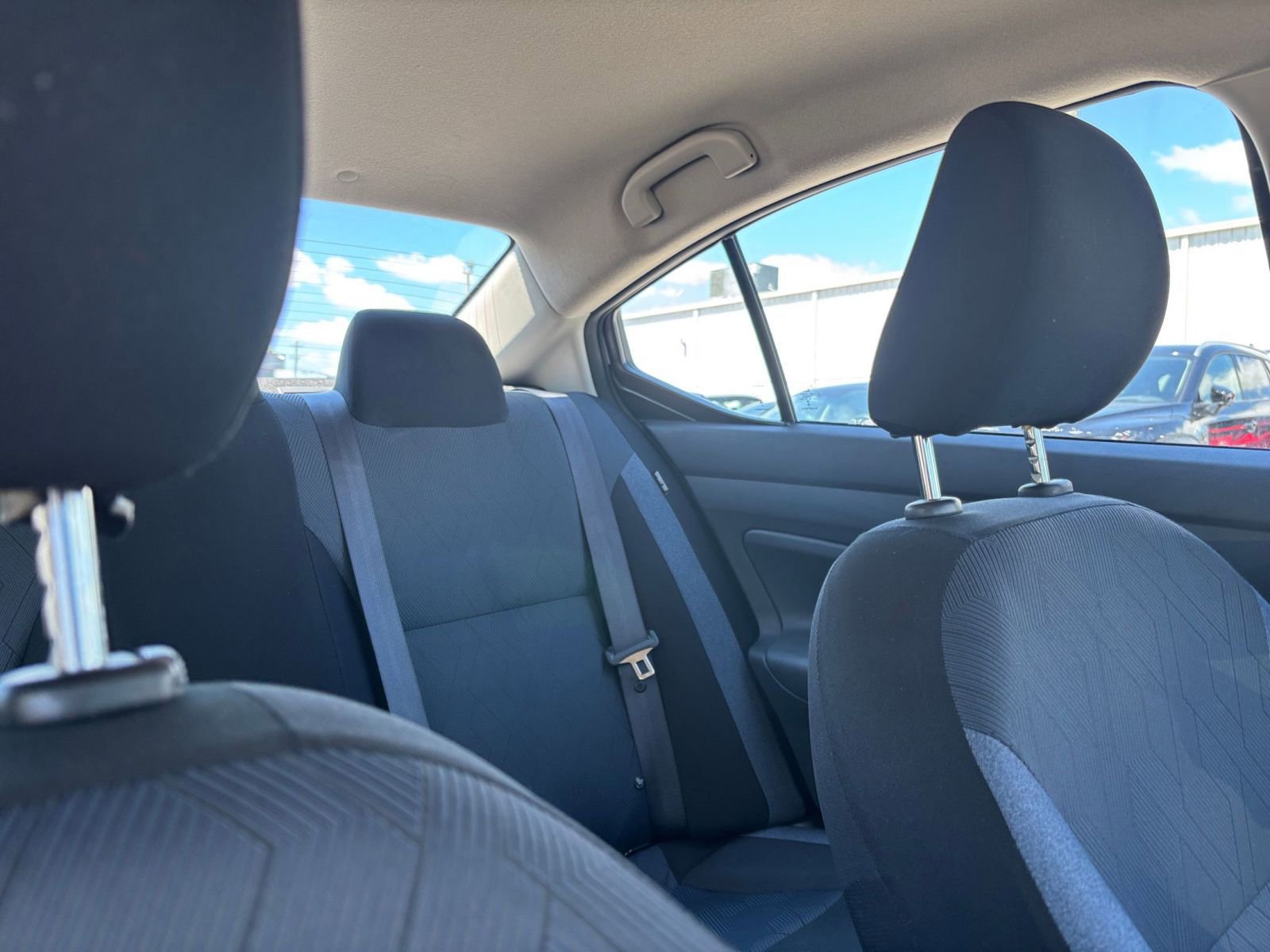 Used 2025 Nissan Versa SV FWD image 32