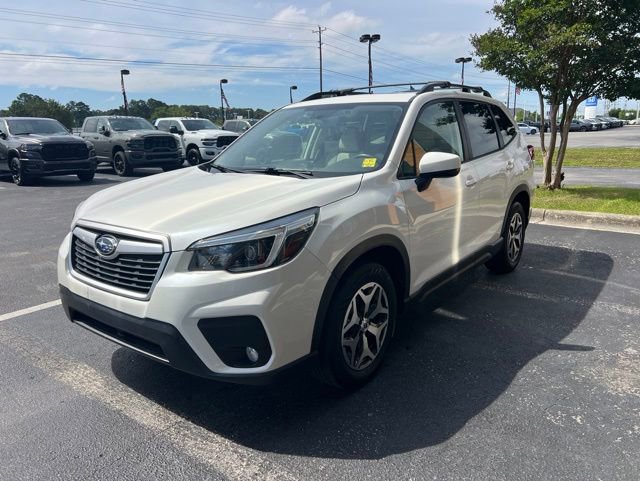 Used 2021 Subaru Forester Premium w/ Popular Package #1 AWD/4WD image 4