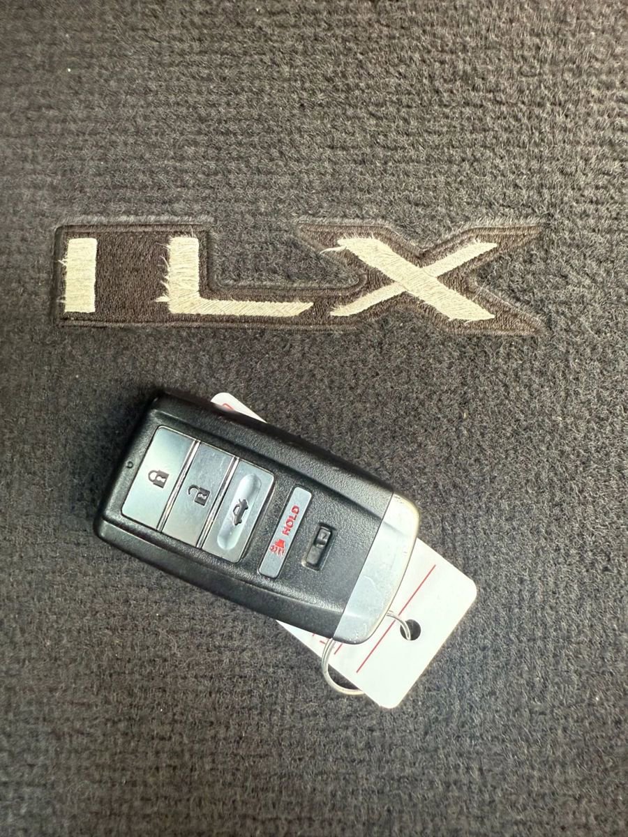 Used 2019 Acura ILX FWD image 38