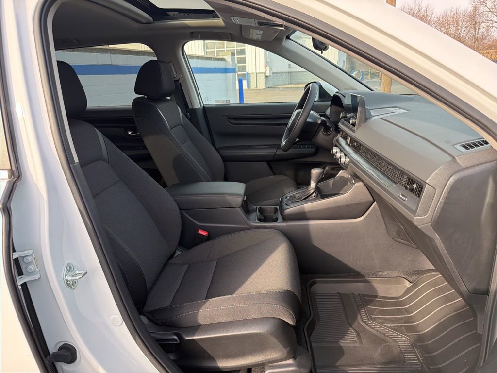 Used 2024 Honda CR-V EX image 25