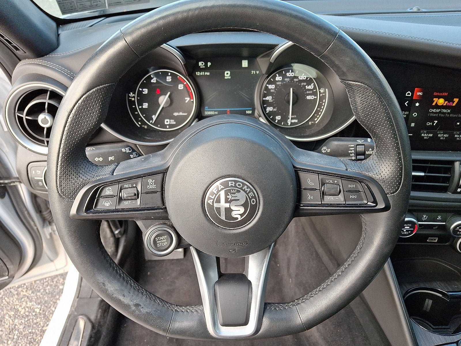 Used 2022 Alfa Romeo Giulia Ti image 20