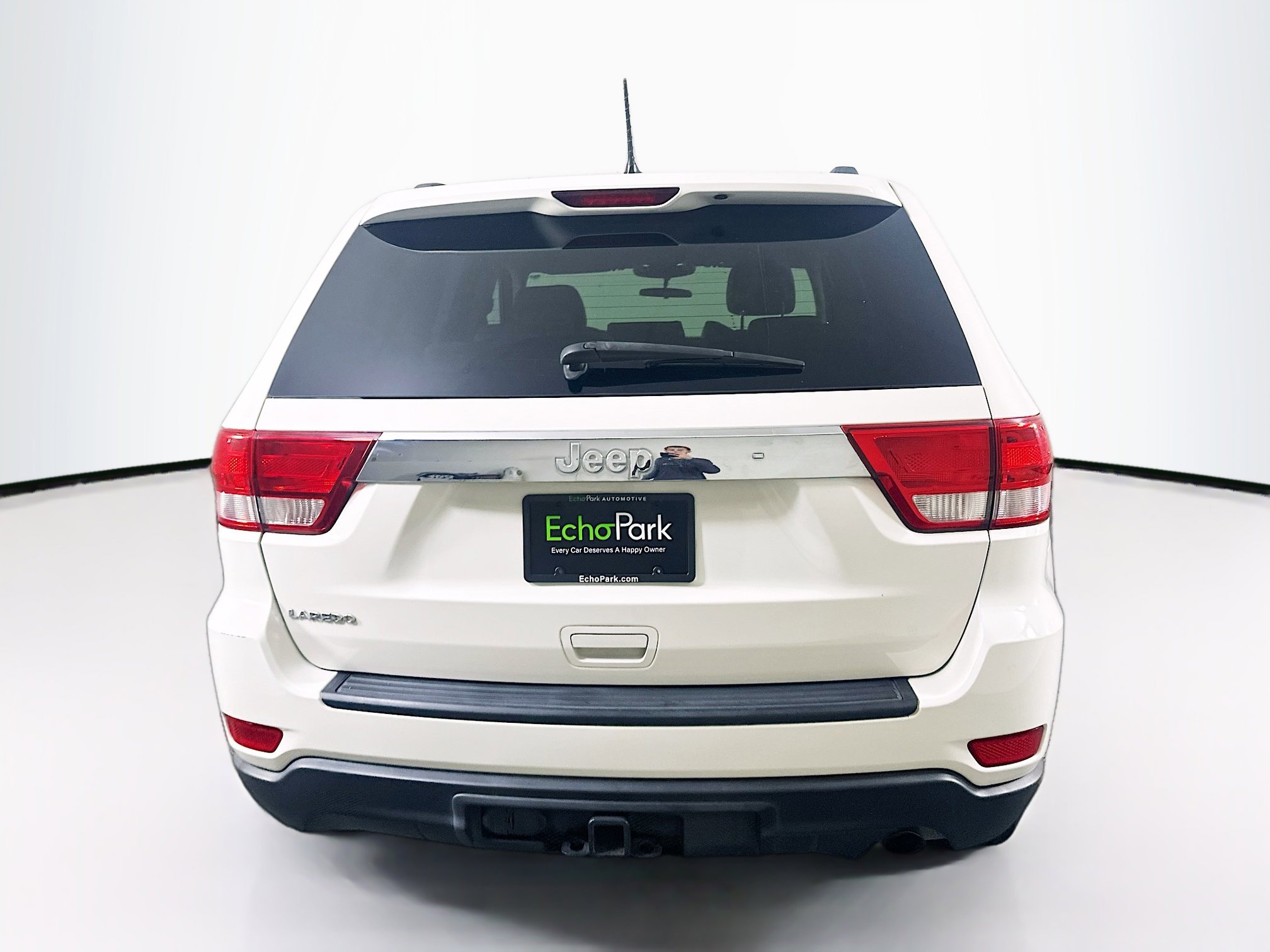 Used 2011 Jeep Grand Cherokee Laredo w/ Trailer Tow Group image 7