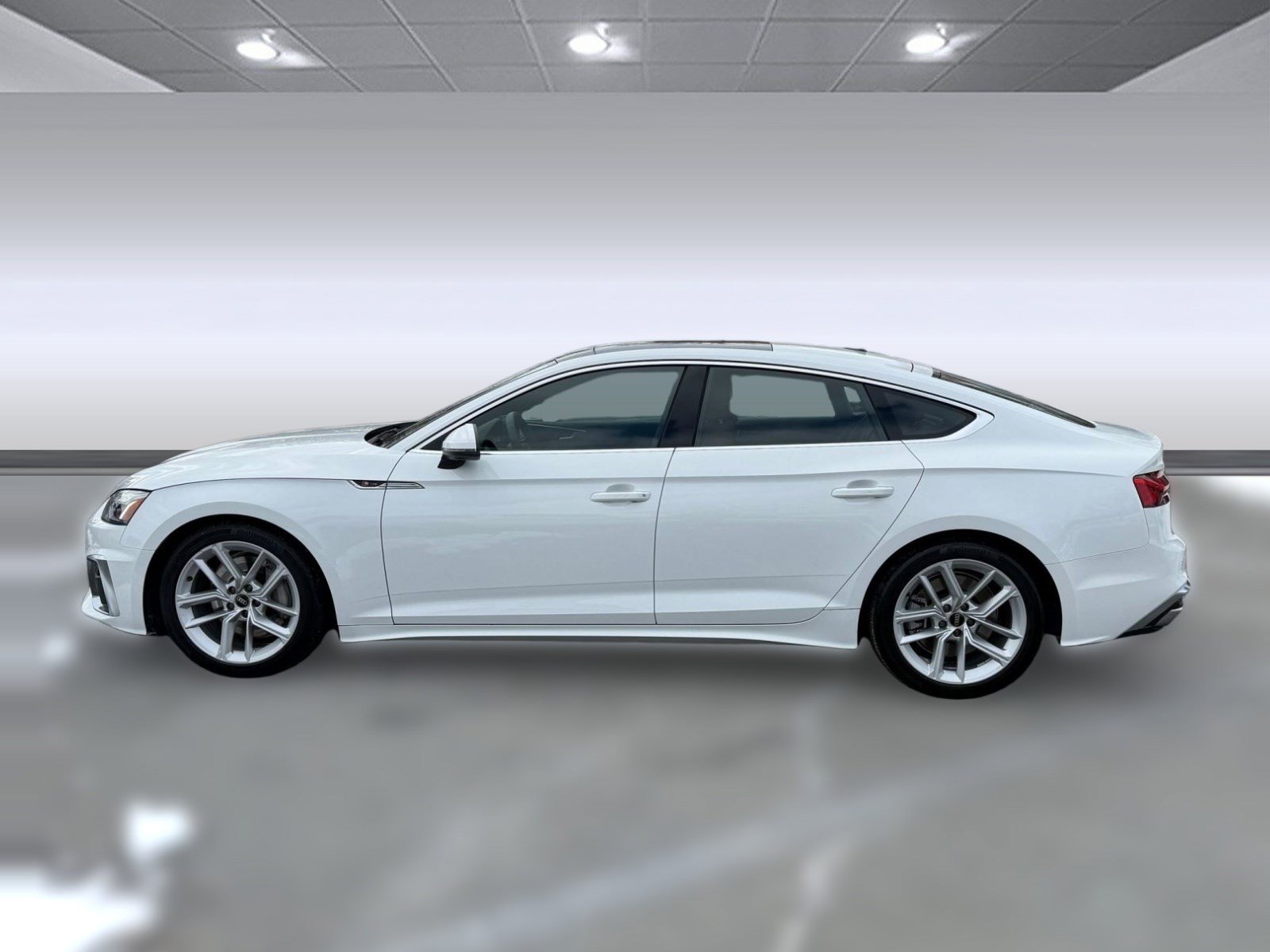 Used 2023 Audi A5 2.0T Premium Plus w/ Premium Plus image 2