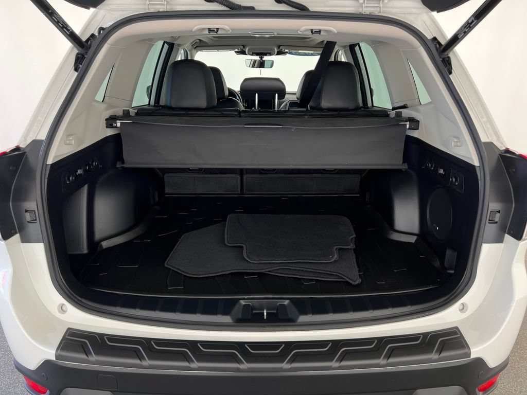 Used 2023 Subaru Forester Limited w/ Popular Package #3 AWD/4WD image 25