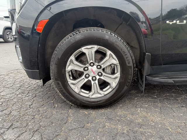 Used 2023 GMC Yukon SLE AWD/4WD image 24
