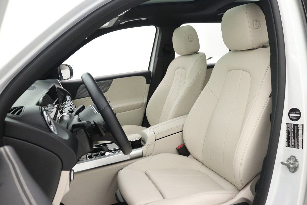 Certified 2022 Mercedes-Benz GLB 250 image 33