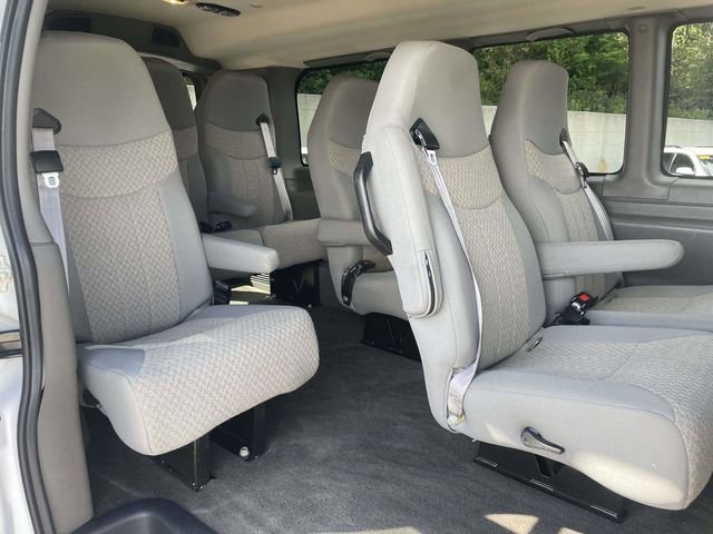 Used 2016 Chevrolet Express 2500 LT w/ LT Preferred Equipment Group RWD image 13