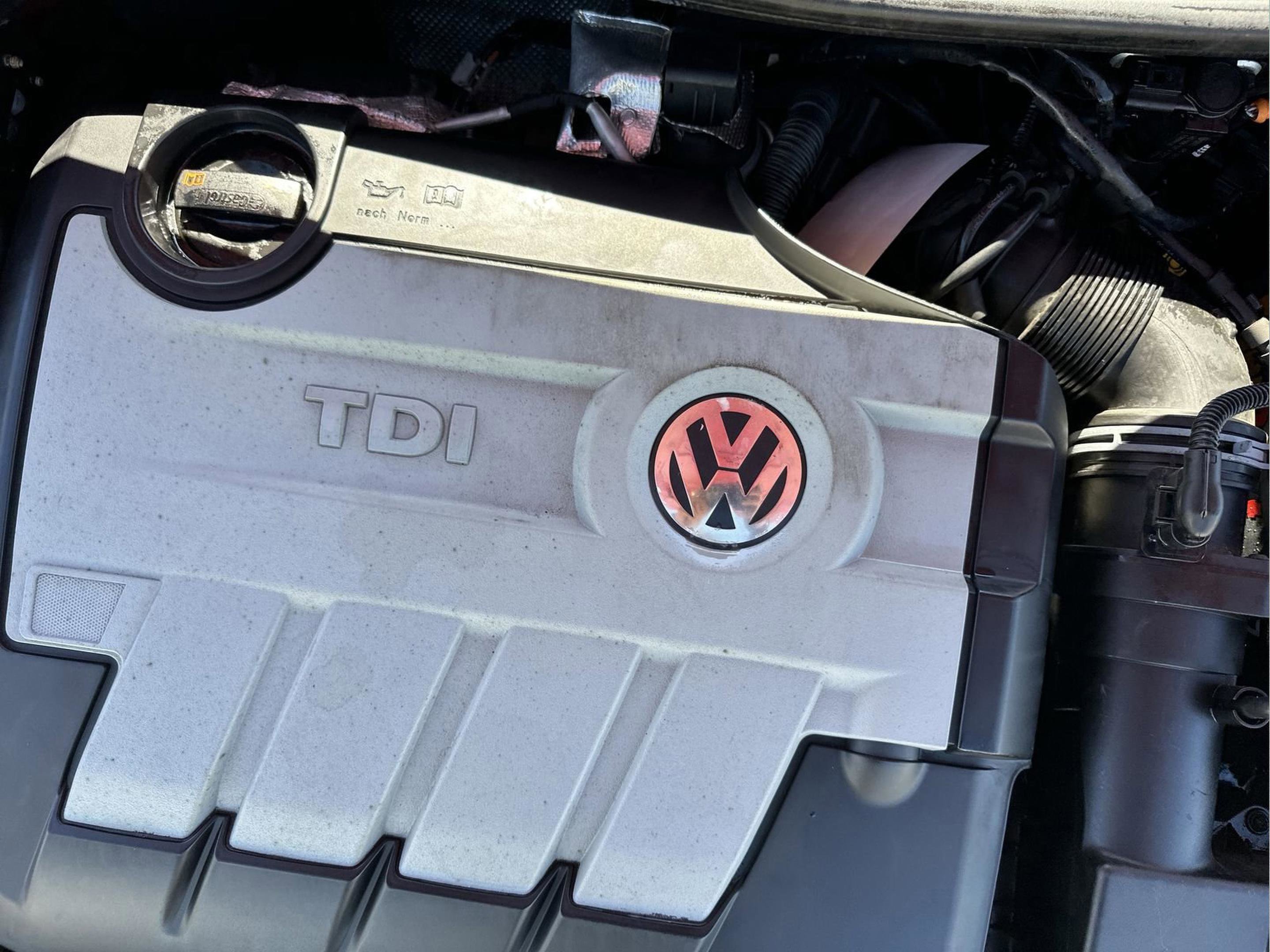 Used 2013 Volkswagen Golf TDI image 23