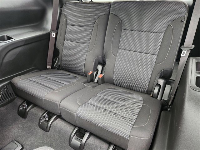 Used 2023 GMC Acadia SLE w/ Driver Convenience Package image 31