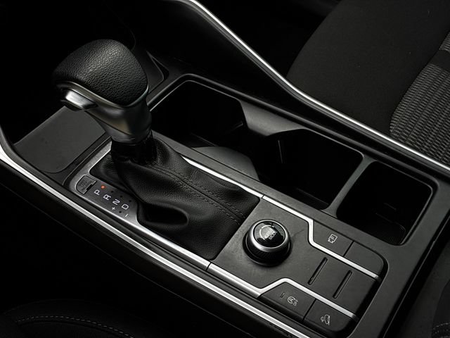Used 2023 Kia Sorento LX FWD image 21