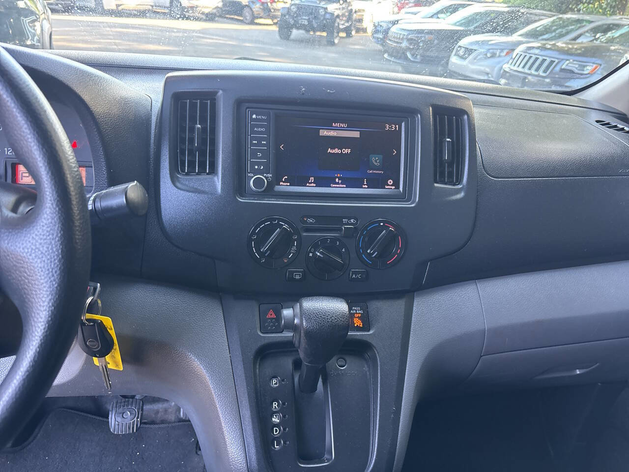 Used 2021 Nissan NV200 SV w/ Back Door Glass Package image 11