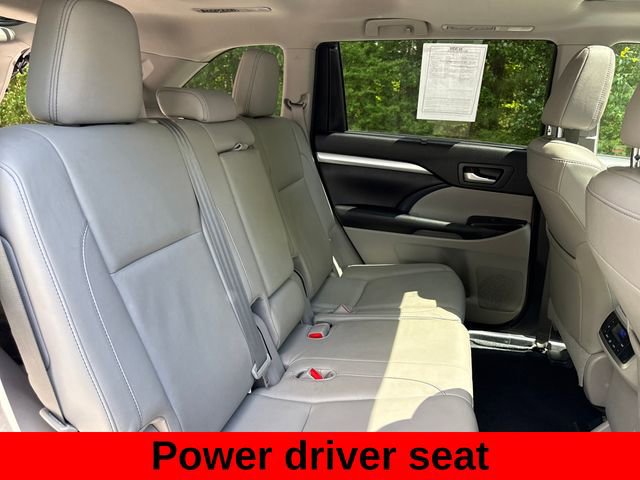 Used 2016 Toyota Highlander XLE image 27