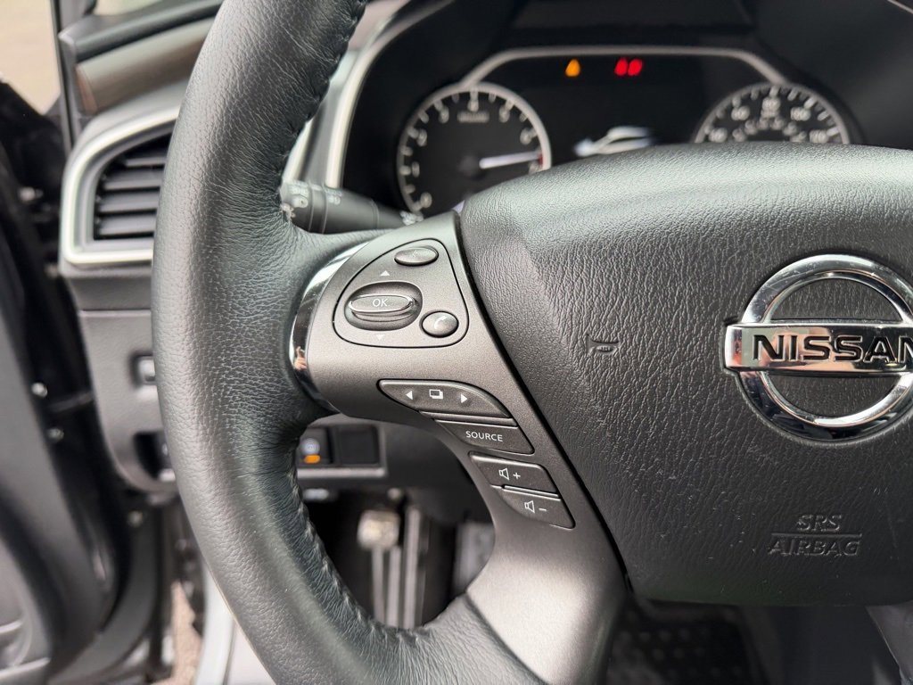 Used 2019 Nissan Murano Platinum image 17