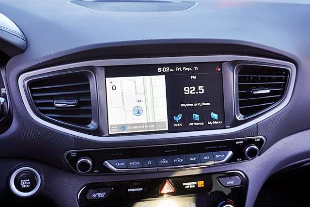 Used 2019 Hyundai Ioniq Limited w/ Ultimate Package 02 FWD image 41
