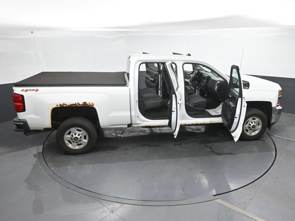 Used 2016 Chevrolet Silverado 2500 LT AWD/4WD image 39