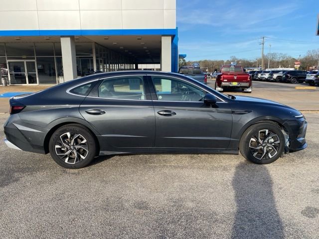 Used 2025 Hyundai Sonata SEL image 6