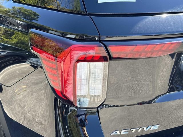 New 2026 Ford Explorer Active w/ Active Comfort Package image 11