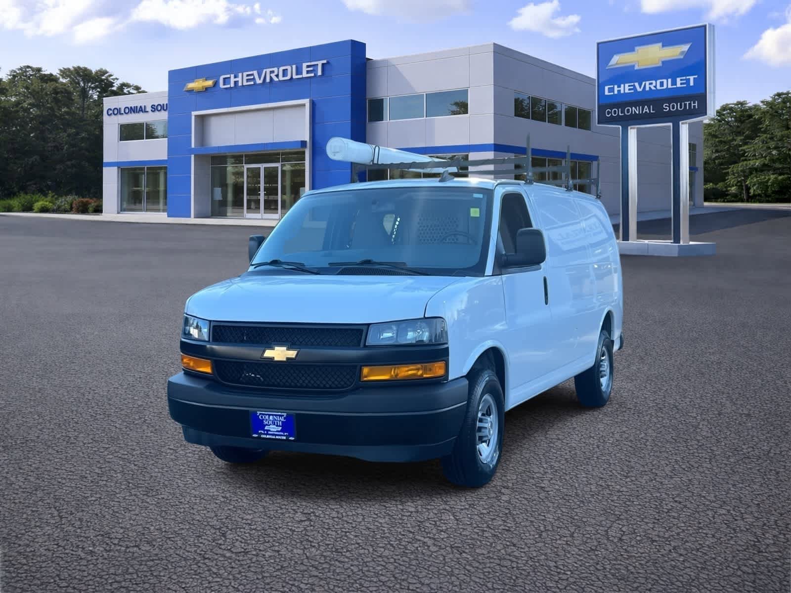 Certified 2024 Chevrolet Express 3500 w/ Driver Convenience Package video 2