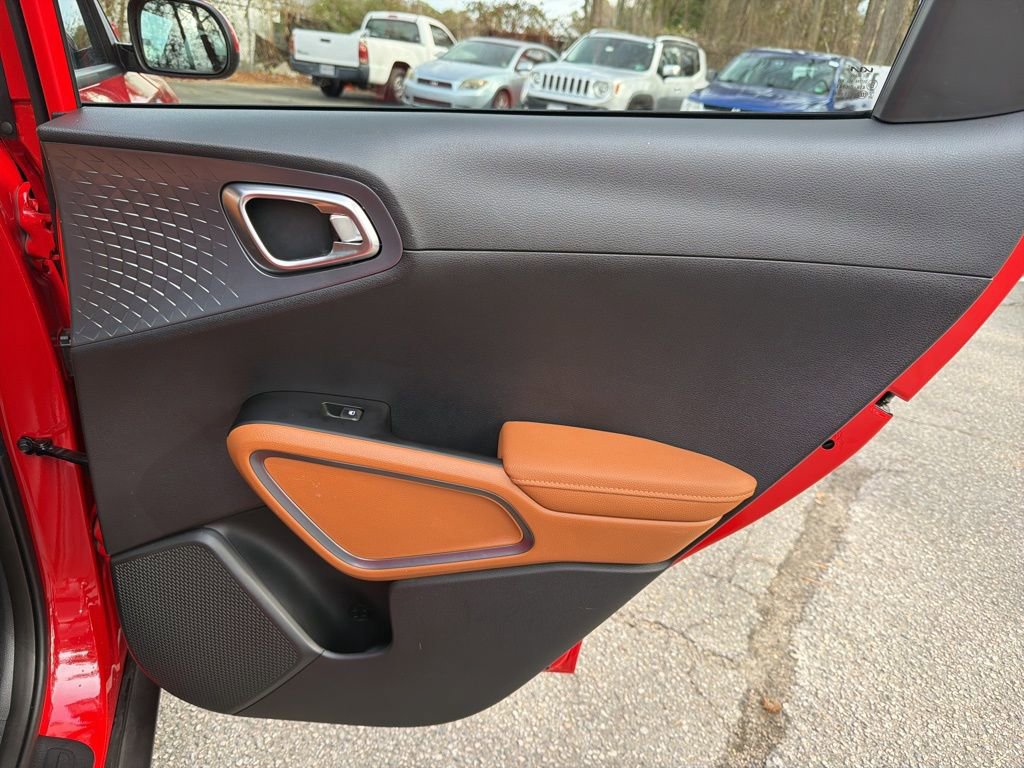 Certified 2024 Kia Soul EX w/ Option Group 015 image 28