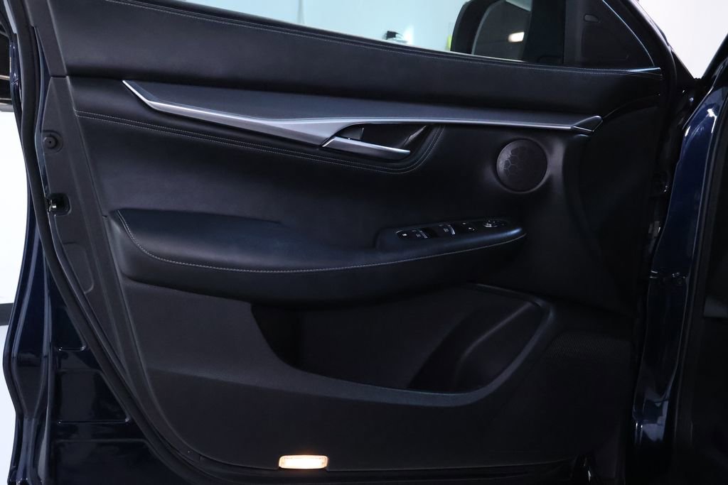 Used 2022 INFINITI QX55 Luxe w/ Cargo Package image 13