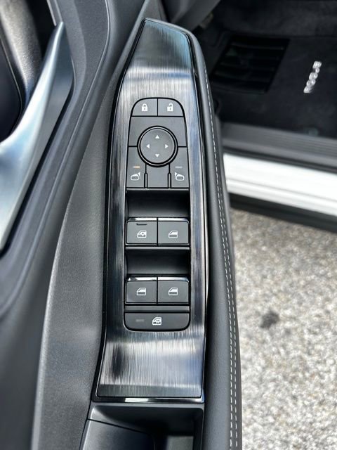 New 2026 Nissan Rogue SV image 21