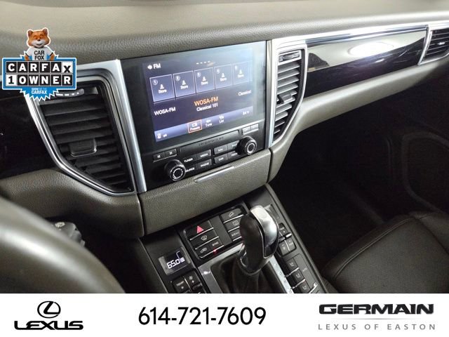 Used 2018 Porsche Macan AWD/4WD image 27