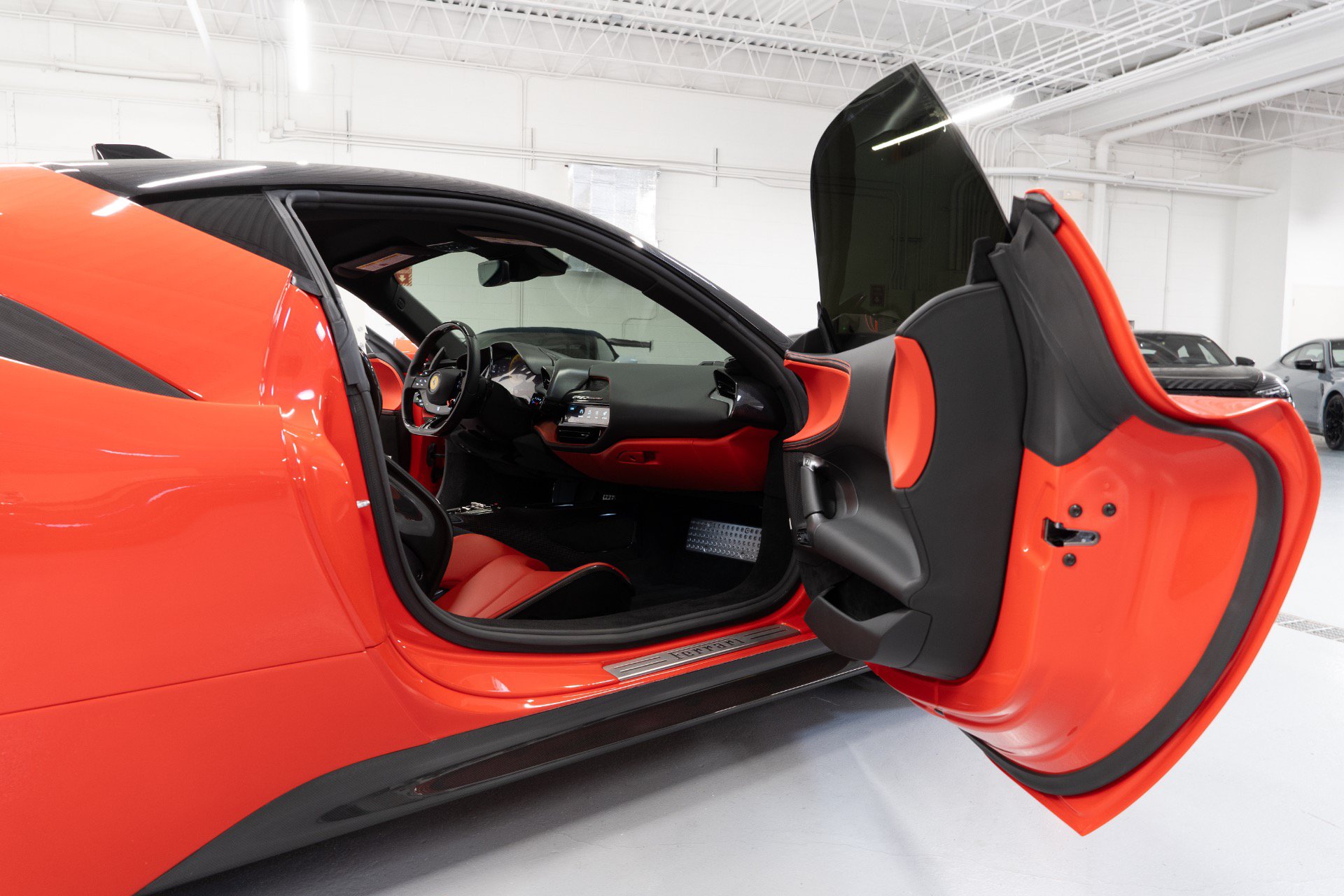 Used 2022 Ferrari SF90 Stradale AWD/4WD image 43