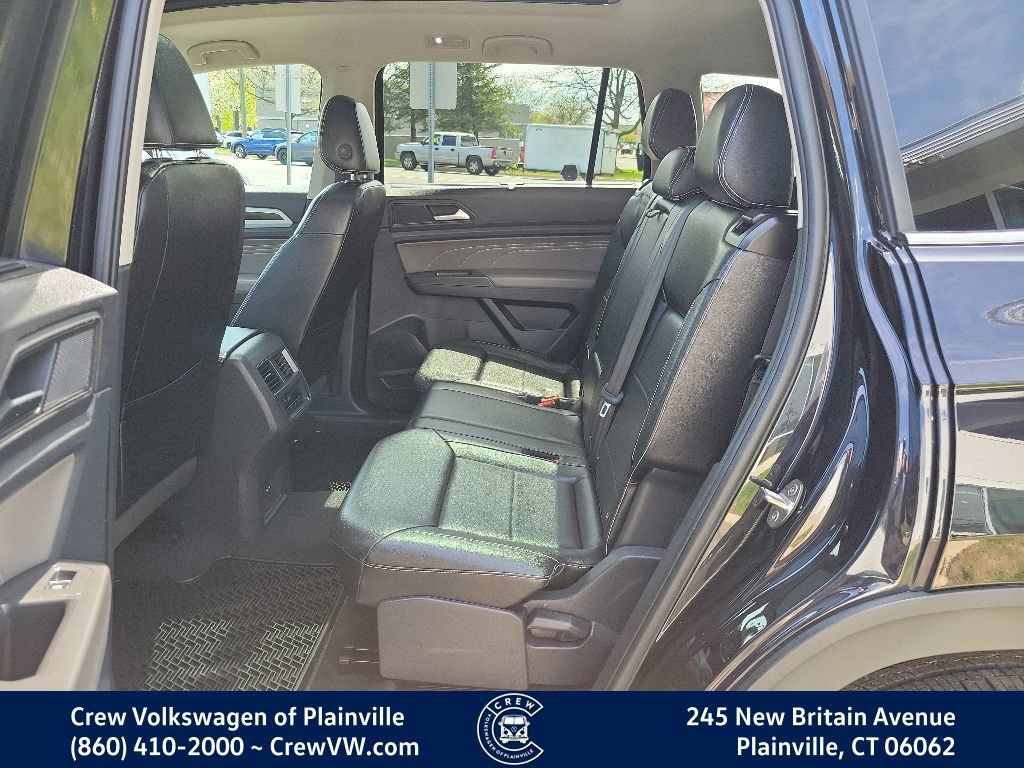 Certified 2022 Volkswagen Atlas SE w/ Panoramic Sunroof Package AWD/4WD image 15