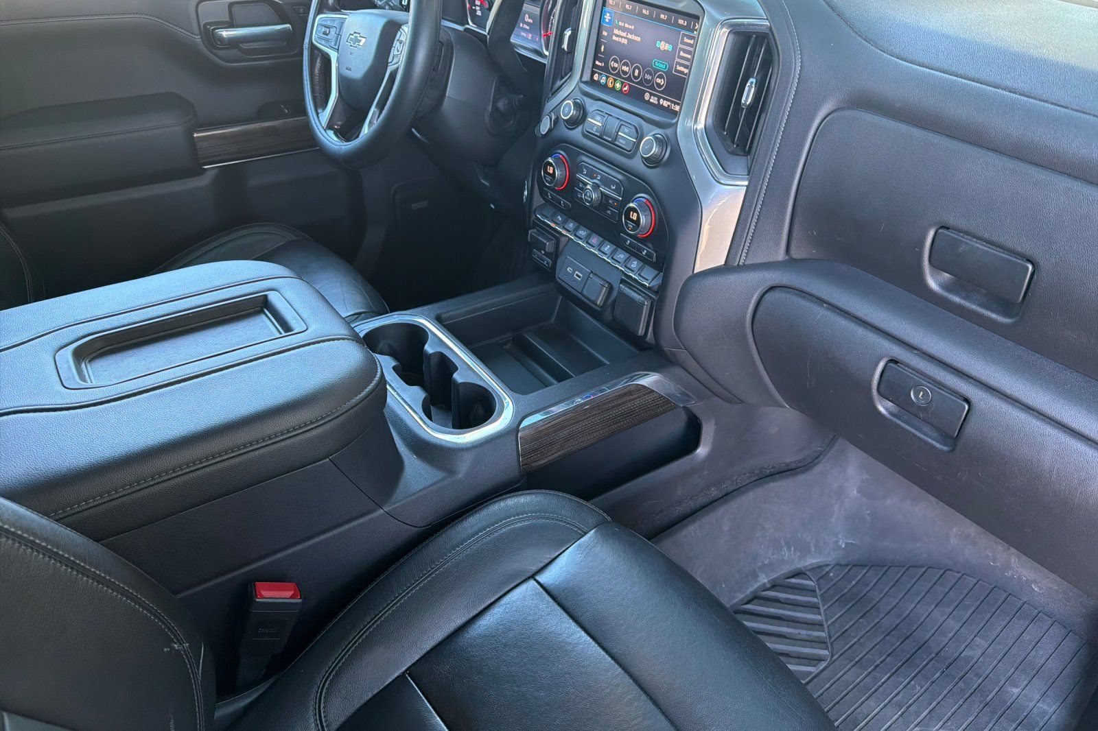 Used 2020 Chevrolet Silverado 1500 RST w/ All-Star Edition AWD/4WD image 15