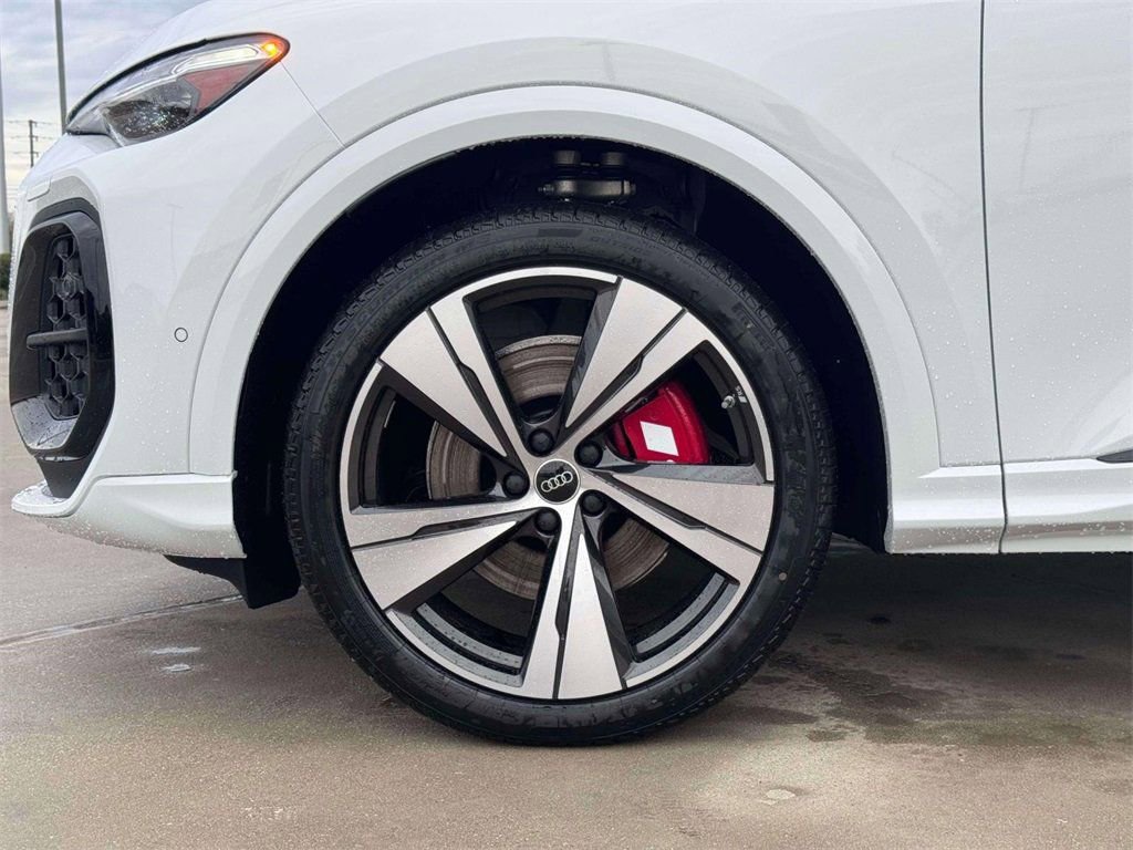 New 2025 Audi SQ5 Premium Plus image 5