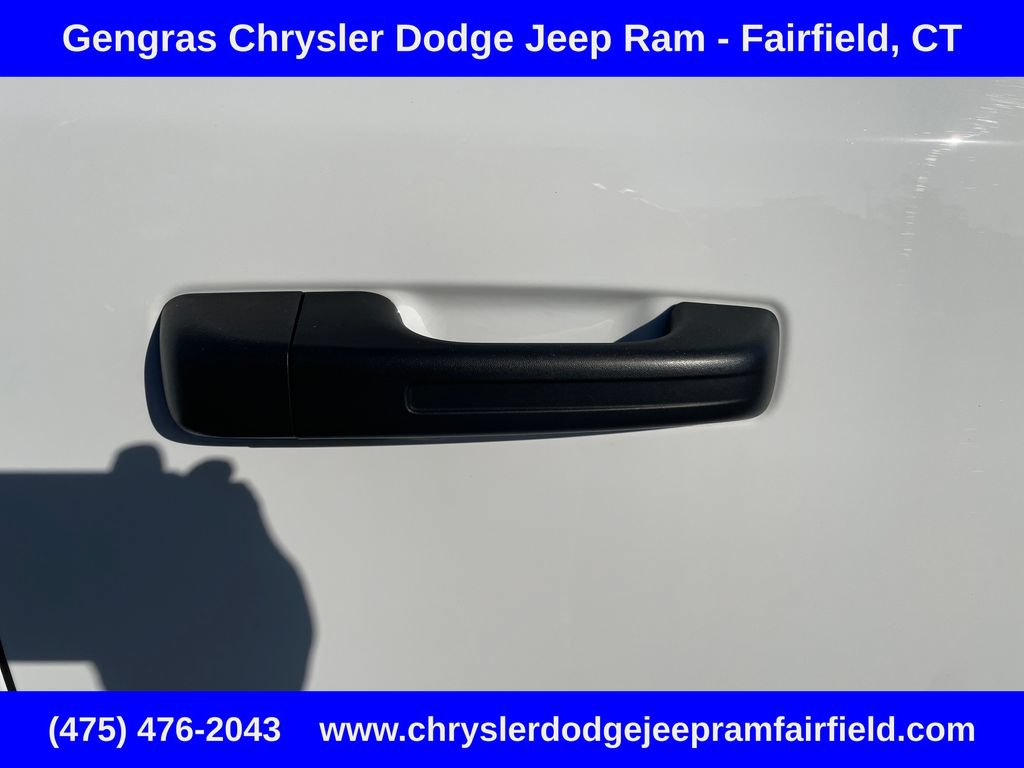 Certified 2025 RAM 1500 Big Horn AWD/4WD image 18