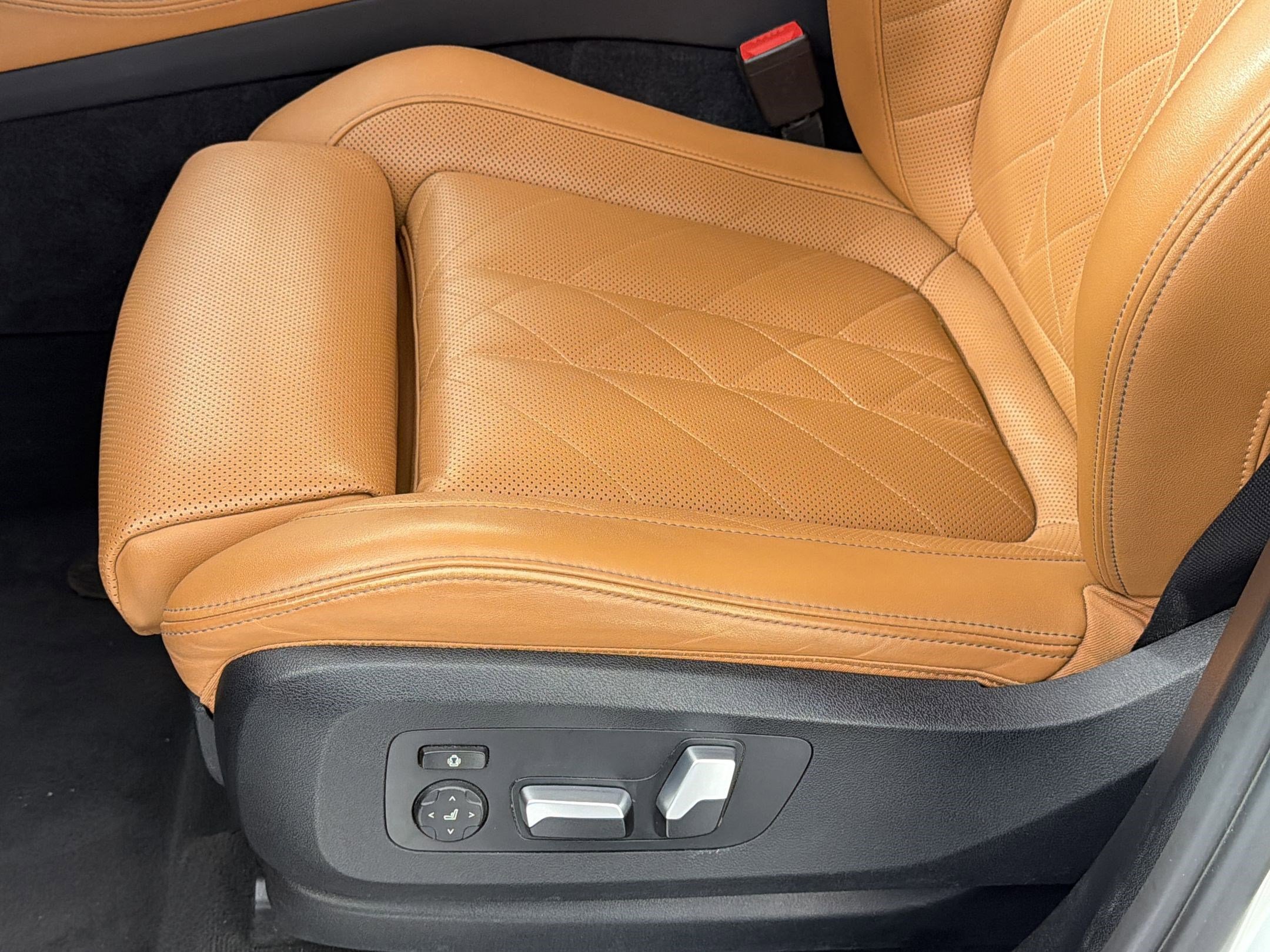 Used 2023 BMW X5 xDrive40i image 12