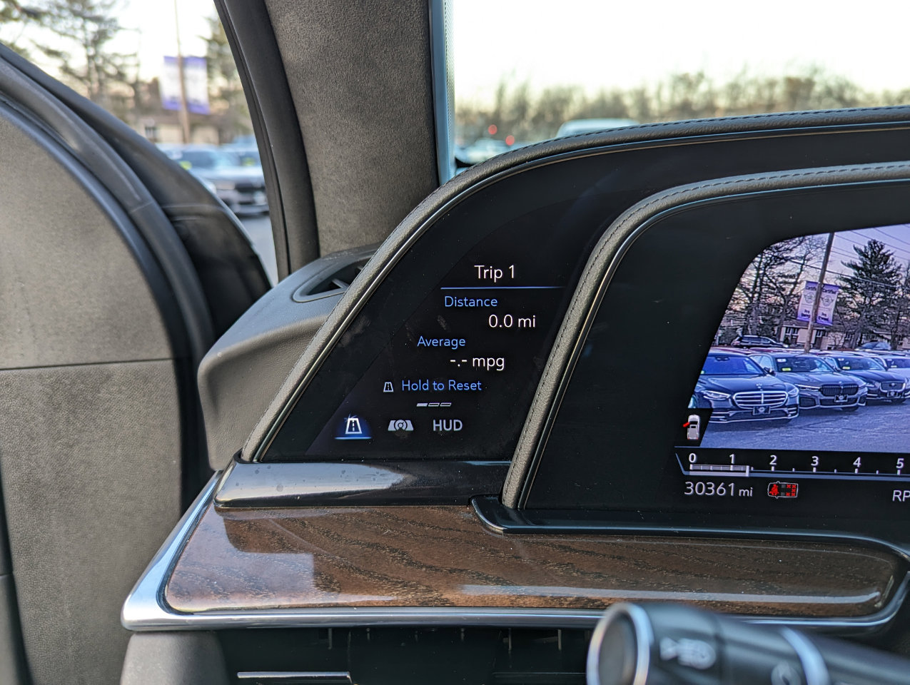 Used 2023 Cadillac Escalade Sport Platinum w/ LPO, Floor Liner Package image 15