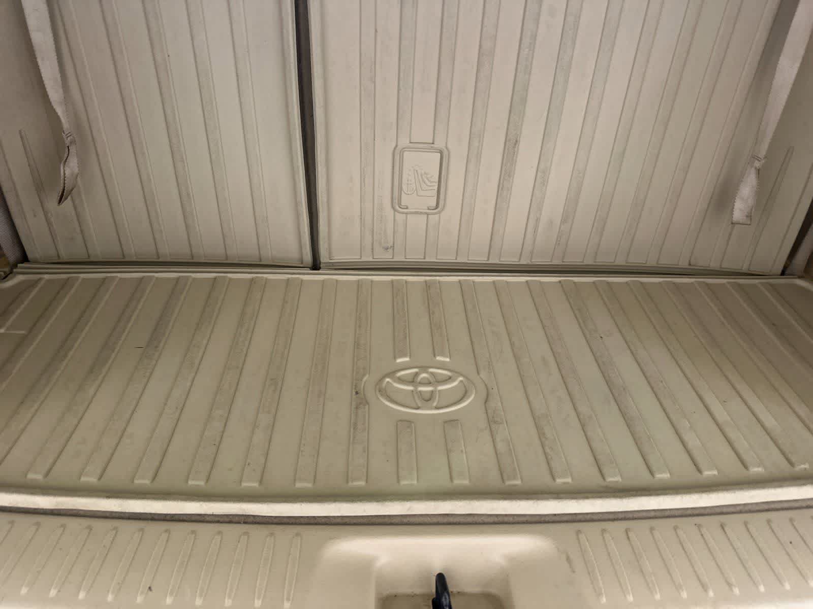 Used 2018 Toyota Highlander Limited Platinum AWD/4WD image 17