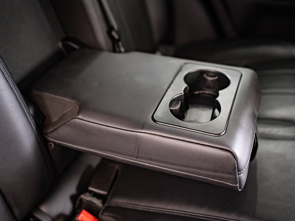 Used 2023 Land Rover Range Rover Evoque R-Dynamic SE image 44