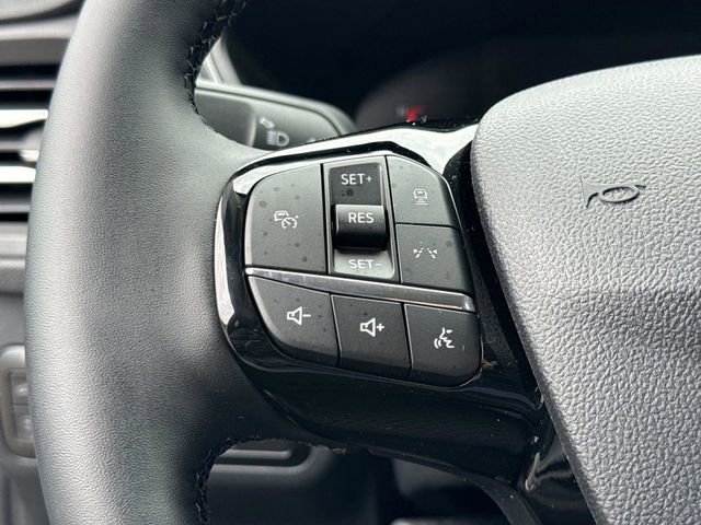 New 2026 Ford Escape SE w/ Class II Trailer Tow Package image 41