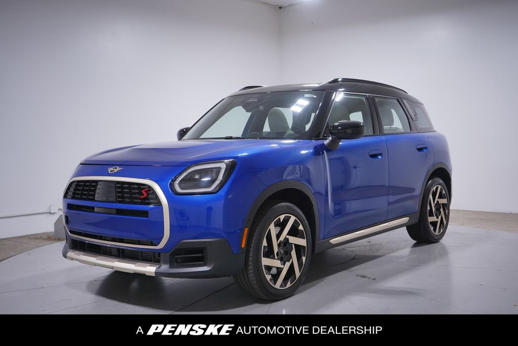 Used 2025 MINI Cooper Countryman S image 1