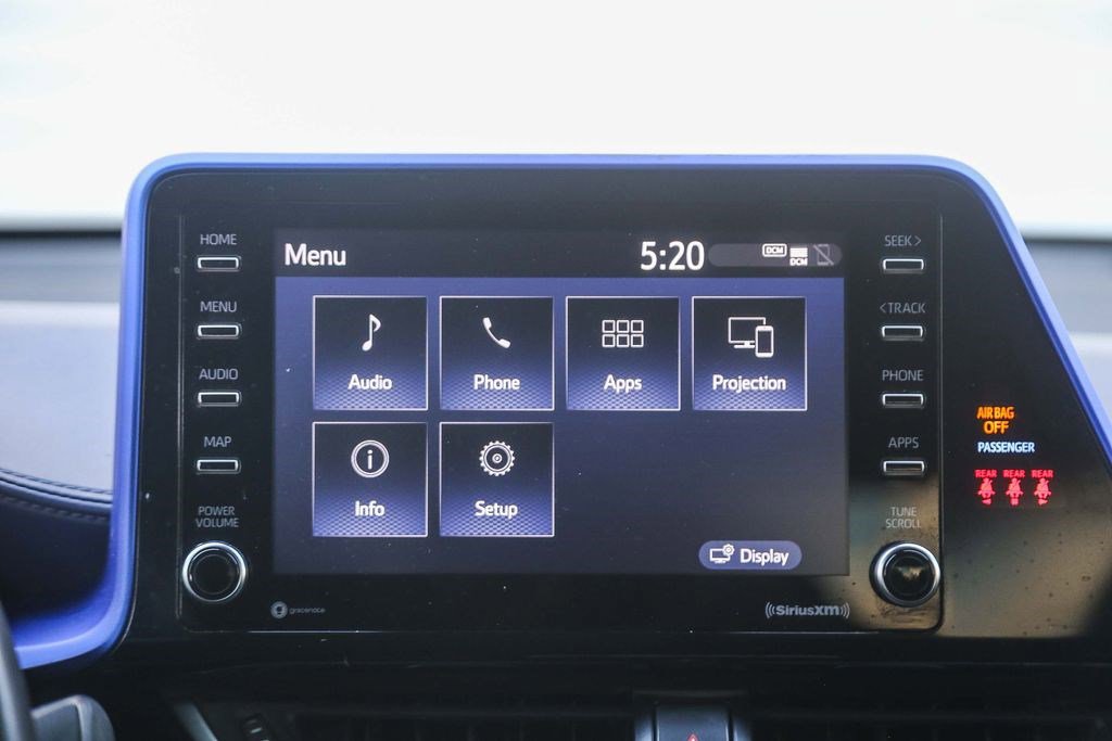 Used 2021 Toyota C-HR XLE FWD image 13