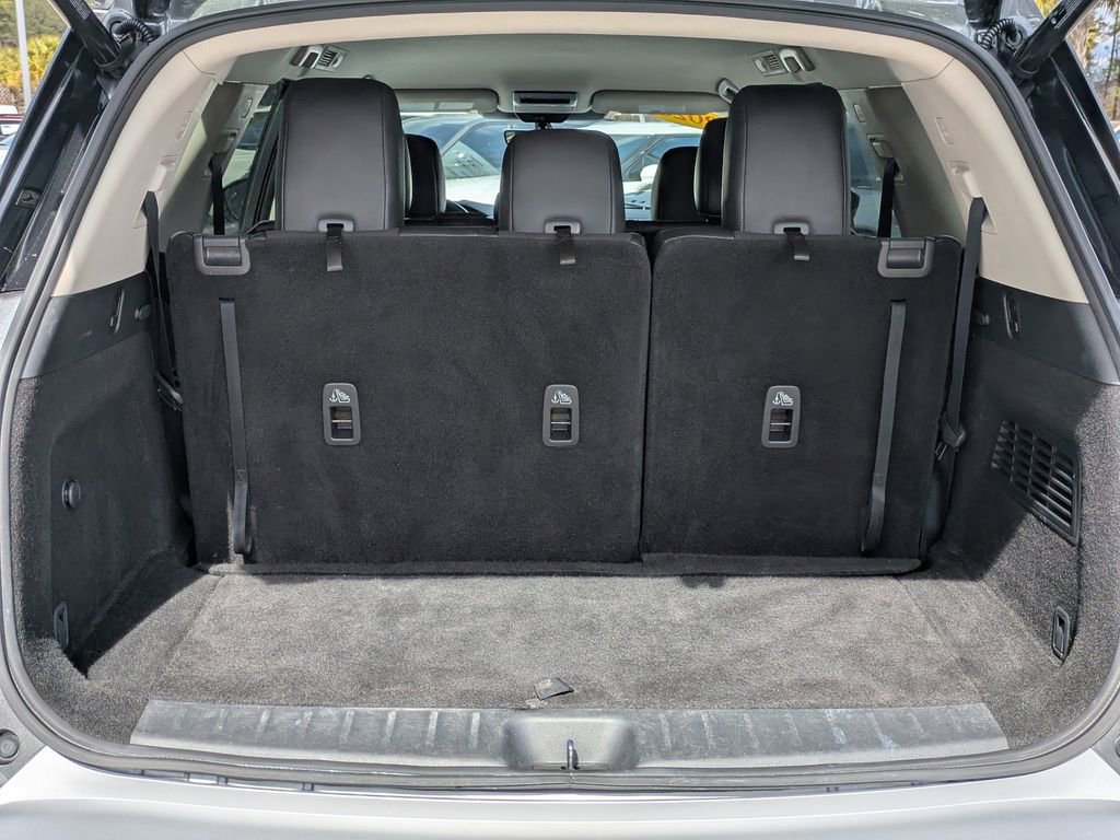 Used 2023 Nissan Pathfinder SL image 13