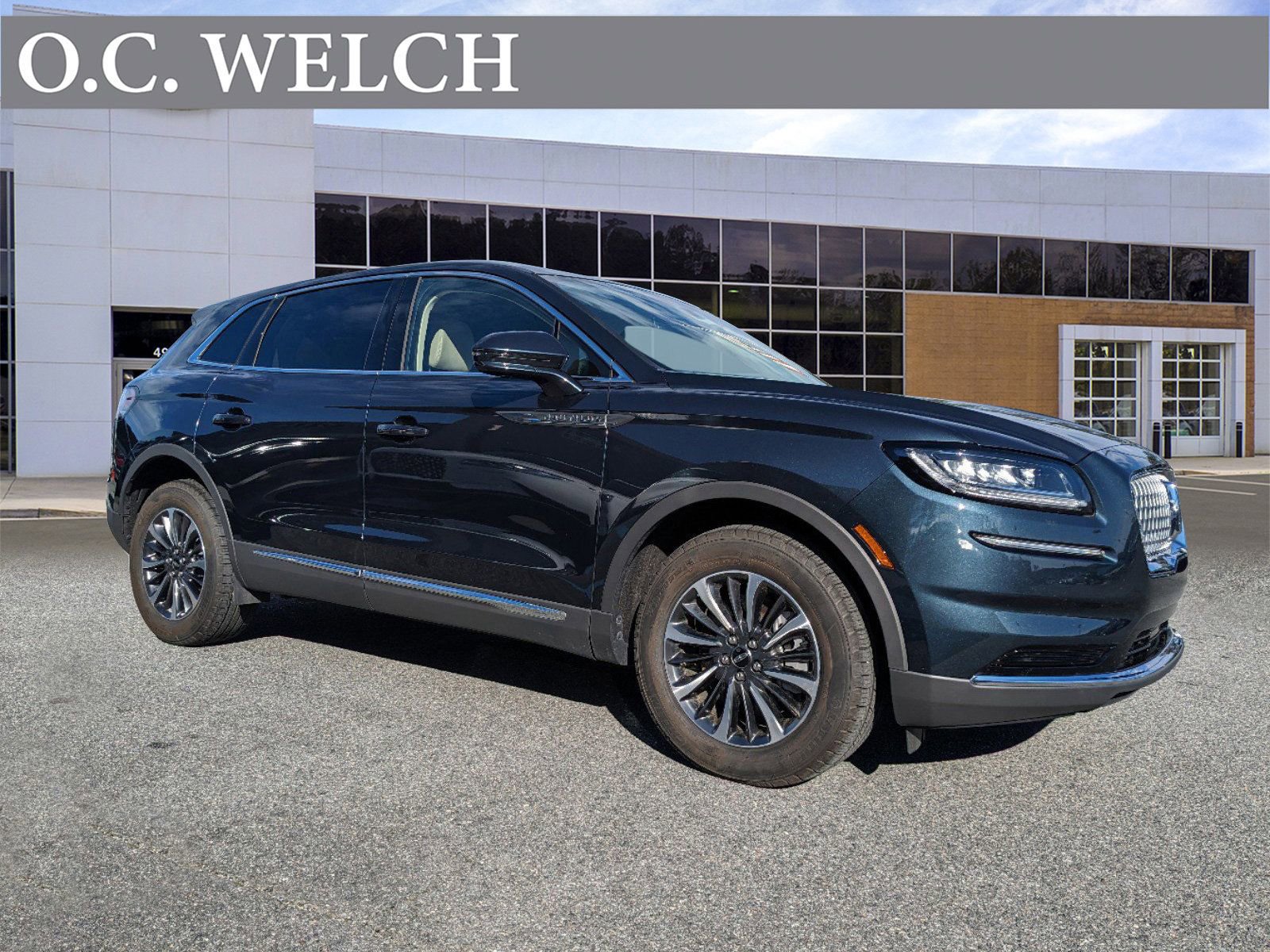 Certified 2023 Lincoln Nautilus AWD w/ Premium Package