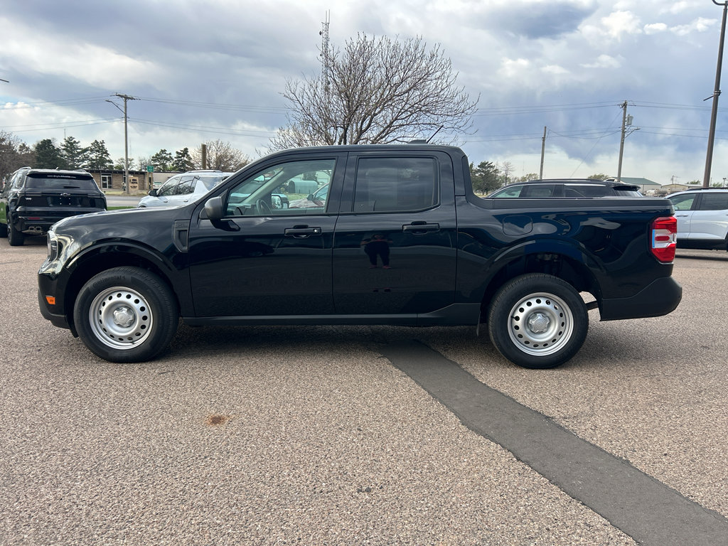 Used 2025 Ford Maverick XL w/ Equipment Group 101A AWD/4WD image 27