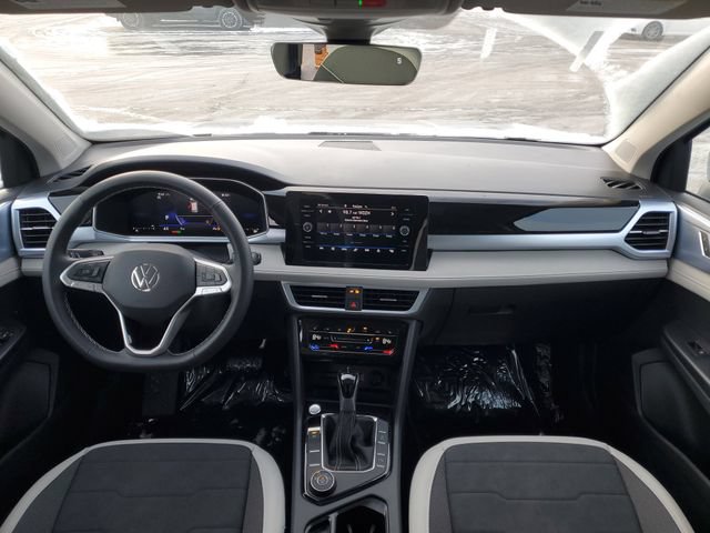 New 2026 Volkswagen Taos SE AWD/4WD image 24