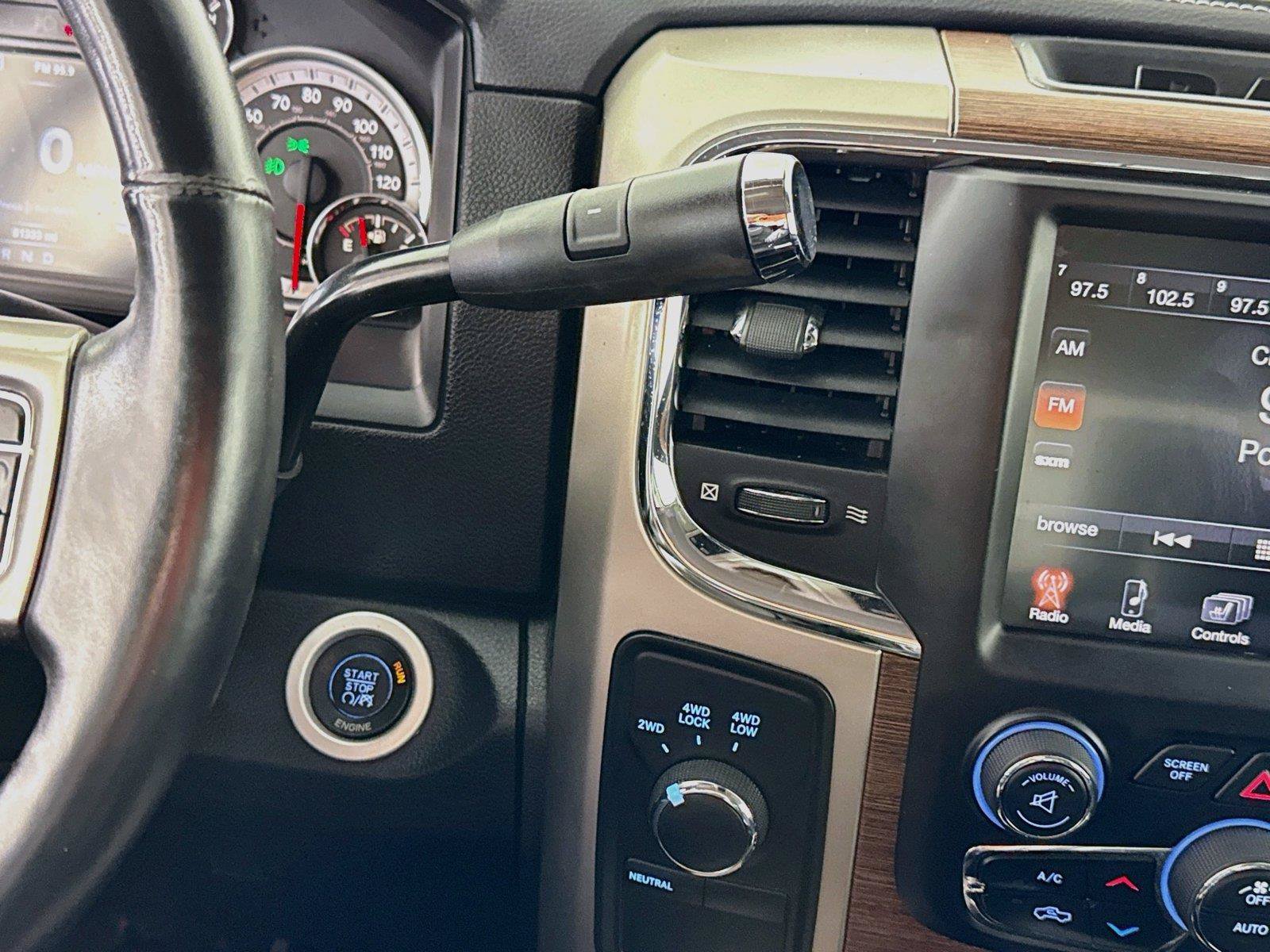 Used 2015 RAM 2500 Laramie w/ Convenience Group AWD/4WD image 10