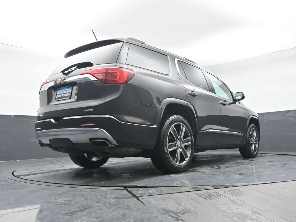 Used 2019 GMC Acadia Denali image 38