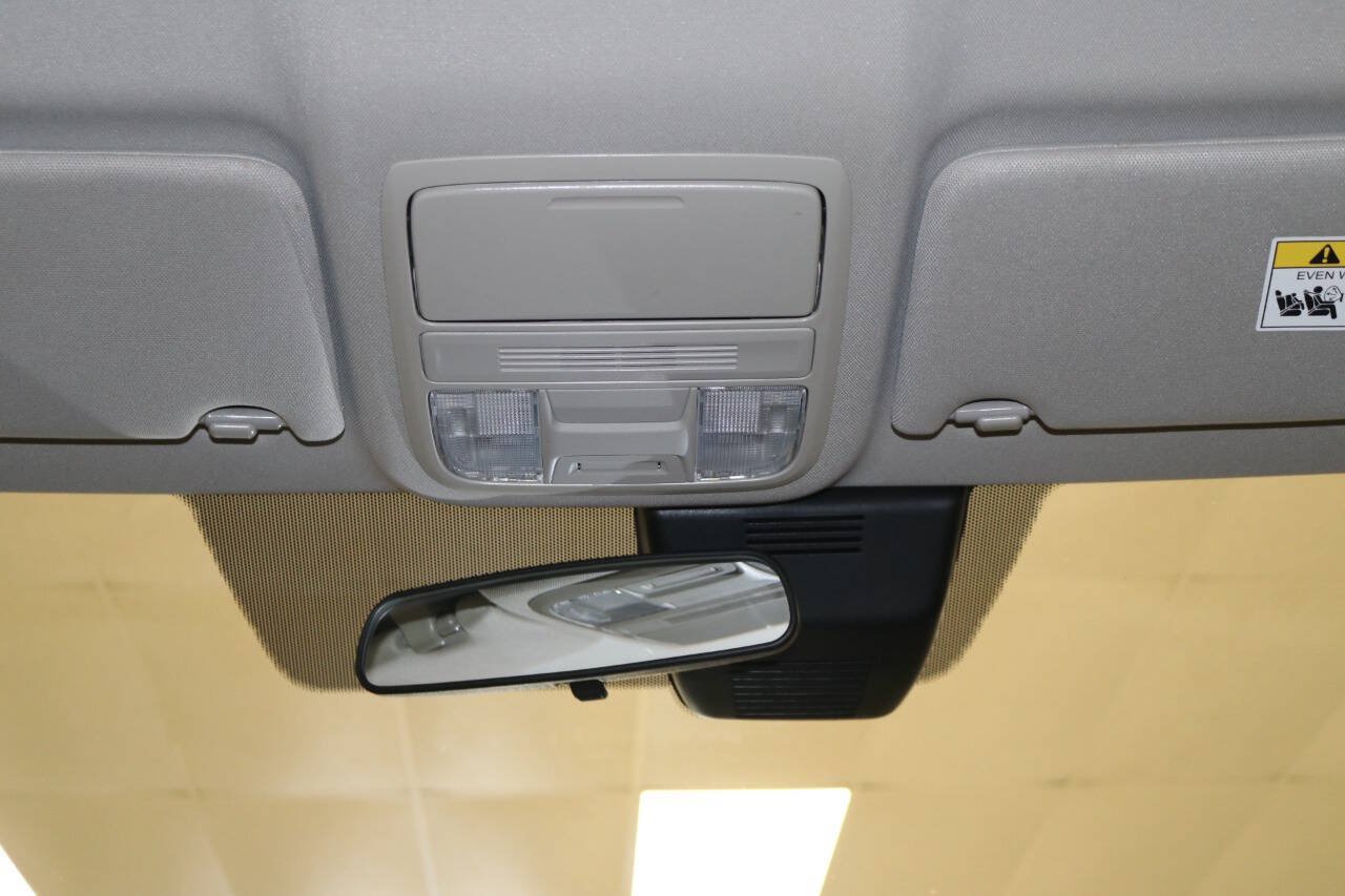 Used 2022 Honda Accord LX image 85