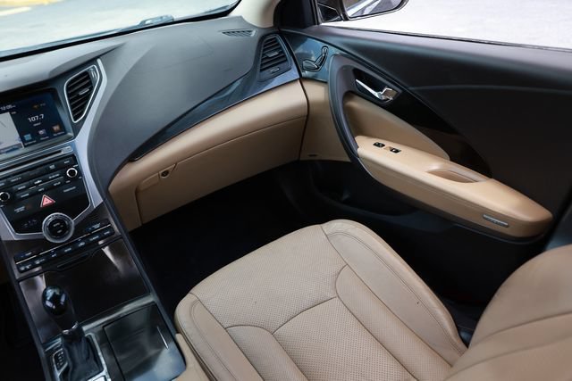 Used 2016 Hyundai Azera Limited FWD image 25