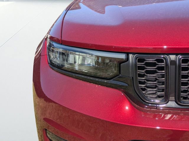 New 2025 Jeep Grand Cherokee L Limited w/ Black Appearance Package image 8